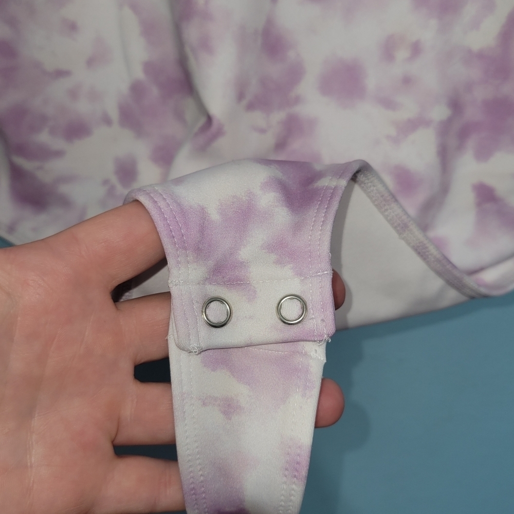 EXPRESS | Contour Bodysuit Halter Purple Tie-Dye - Picture 4 of 4